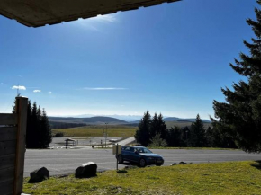 appartement dans station Super Besse 4ou5 pers piscine Besse-Et-Saint-Anastaise